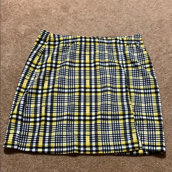 patterned skirt - Picture 1 of 2